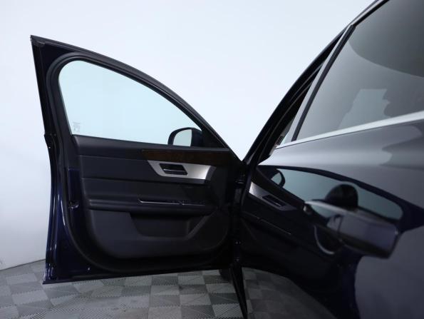 Jaguar XF II с пробегом 2016 года, цена 2 035 000 рублей, 138300 км, седан, Автокод Объявления
