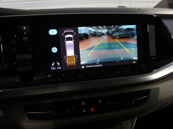 Volkswagen Multivan T7 с пробегом 2022 года, цена 6 500 000 рублей, 59000 км, минивэн, Автокод Объявления
