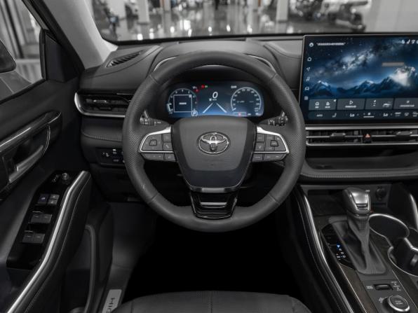 Toyota Highlander IV (XU70) с пробегом 2026 года, цена 5 250 000 рублей, 50 км, внедорожник, Автокод Объявления