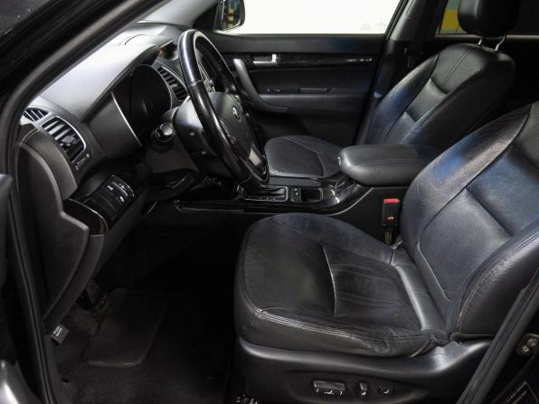 Kia Sorento II Рестайлинг с пробегом 2013 года, цена 1 690 000 рублей, 273610 км, внедорожник, Автокод Объявления