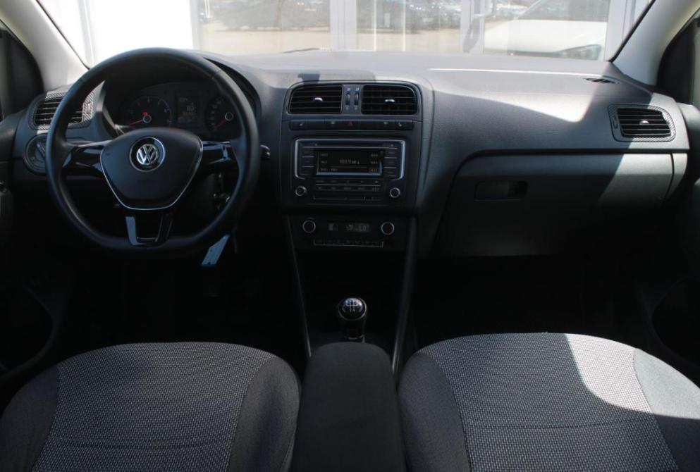 Volkswagen Polo V Рестайлинг Саратов  - изображение 20