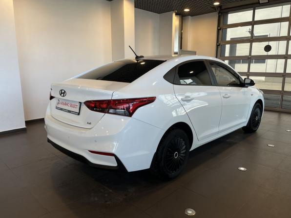Hyundai Solaris II с пробегом 2019 года, цена 1 185 000 рублей, 195321 км, седан, Автокод Объявления