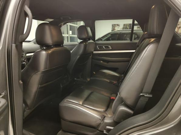 Ford Explorer V Рестайлинг 2 с пробегом 2017 года, цена 2 380 000 рублей, 161185 км, внедорожник, Автокод Объявления