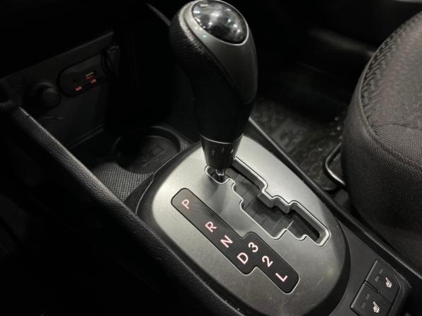 Kia Rio III Рестайлинг с пробегом 2017 года, цена 949 000 рублей, 140500 км, седан, Автокод Объявления