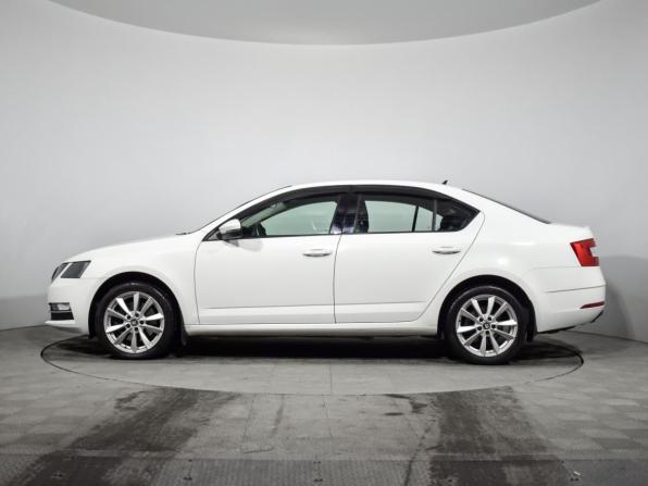 Skoda Octavia III (A7) Рестайлинг с пробегом 2018 года, цена 2 050 000 рублей, 89948 км, лифтбек, Автокод Объявления