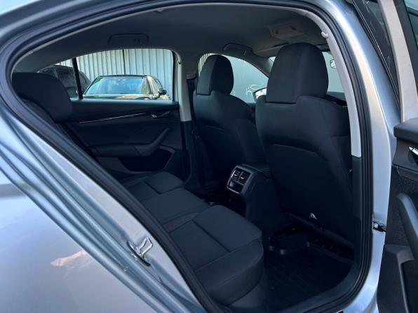 Skoda Octavia IV (A8) с пробегом 2021 года, цена 2 610 300 рублей, 13479 км, лифтбек, Автокод Объявления