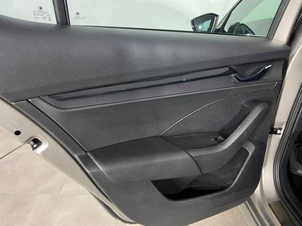 Skoda Octavia IV (A8) с пробегом 2021 года, цена 2 269 000 рублей, 66000 км, лифтбек, Автокод Объявления