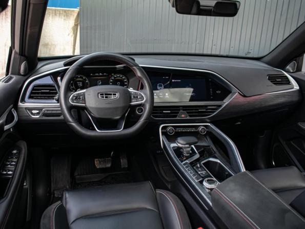 Geely Tugella I Рестайлинг с пробегом 2023 года, цена 2 995 000 рублей, 32268 км, внедорожник, Автокод Объявления
