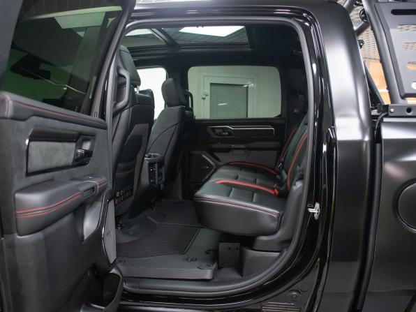 Ram 1500 V Рестайлинг с пробегом 2026 года, цена 12 999 000 рублей, 61 км, offers.body_type.unknown, Автокод Объявления