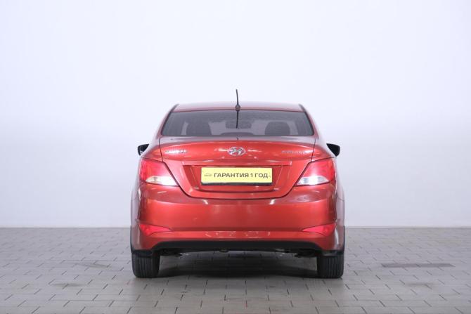Hyundai Solaris I Рестайлинг с пробегом 2016 года, цена 899 000 рублей, 150200 км, седан, Автокод Объявления