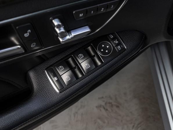 Mercedes-Benz E-Класс IV (W212 S212 C207) Рестайлинг с пробегом 2013 года, цена 2 400 000 рублей, 184997 км, седан, Автокод Объявления