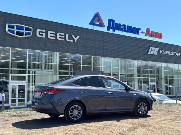 Hyundai Solaris II Рестайлинг с пробегом 2021 года, цена 1 812 000 рублей, 71150 км, седан, Автокод Объявления