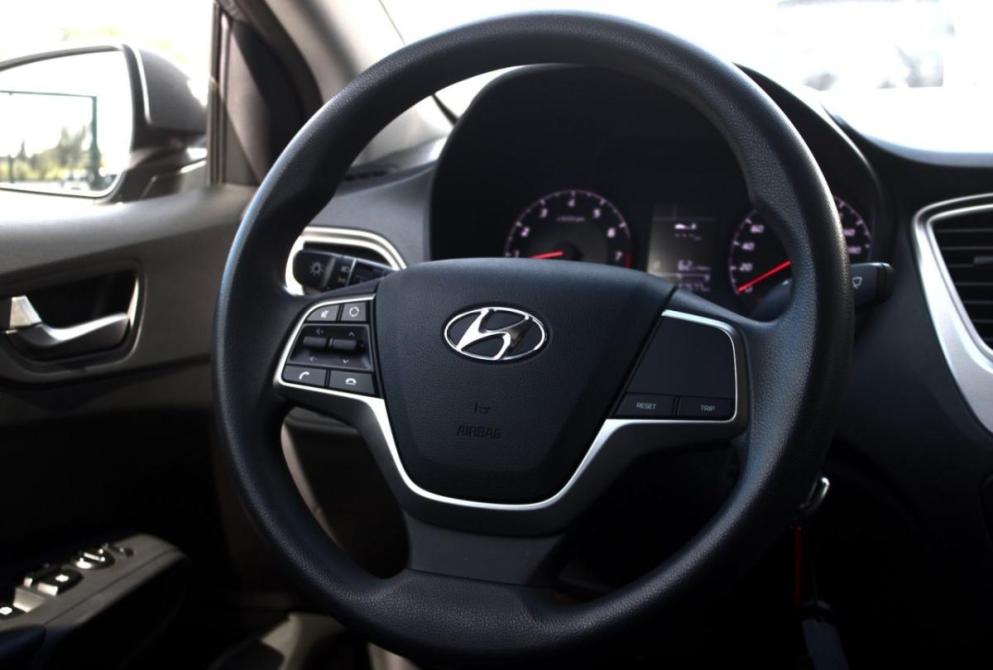 Hyundai Solaris II Саратов  - изображение 16