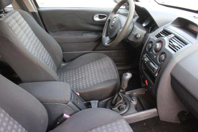 Renault Megane II Рестайлинг с пробегом 2008 года, цена 357 000 рублей, 235731 км, седан, Автокод Объявления