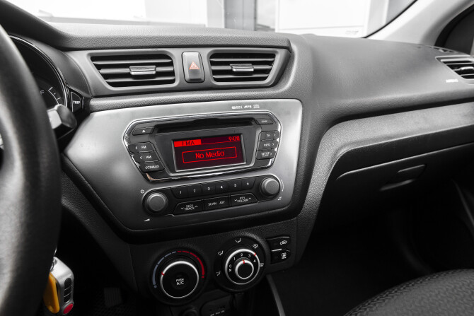 Kia Rio III с пробегом 2013 года, цена 799 000 рублей, 179973 км, седан, Автокод Объявления