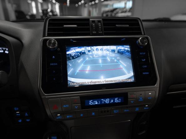 Toyota Land Cruiser Prado 150 Series Рестайлинг 2 с пробегом 2019 года, цена 4 900 000 рублей, 126064 км, внедорожник, Автокод Объявления