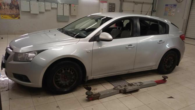 Chevrolet Cruze I с пробегом 2012 года, цена 420 000 рублей, 259481 км, хэтчбек, Автокод Объявления