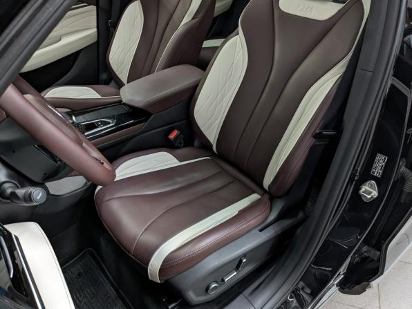 Geely Monjaro I с пробегом 2023 года, цена 2 790 000 рублей, 89462 км, внедорожник, Автокод Объявления