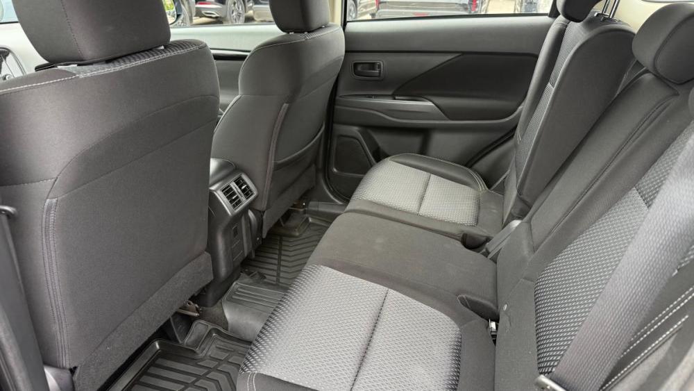 Mitsubishi Outlander III Рестайлинг 3 Санкт-Петербург  - изображение 12