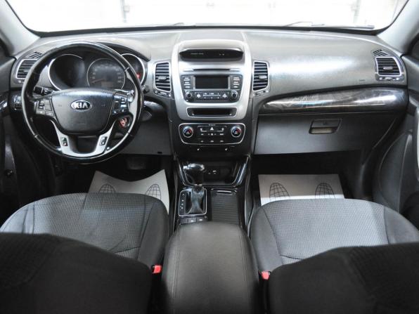Kia Sorento II Рестайлинг с пробегом 2019 года, цена 1 767 000 рублей, 194720 км, внедорожник, Автокод Объявления