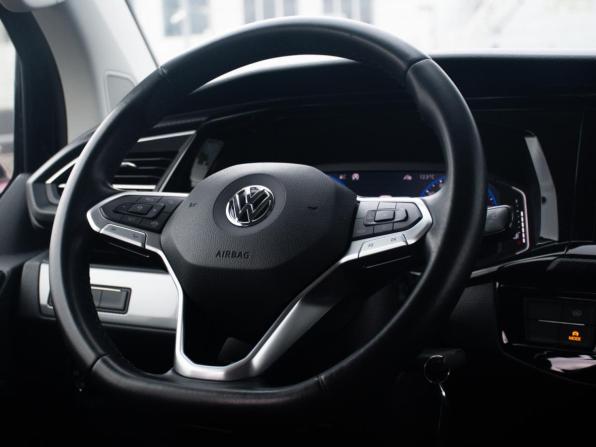 Volkswagen Multivan T6 Рестайлинг с пробегом 2019 года, цена 6 500 000 рублей, 138388 км, минивэн, Автокод Объявления