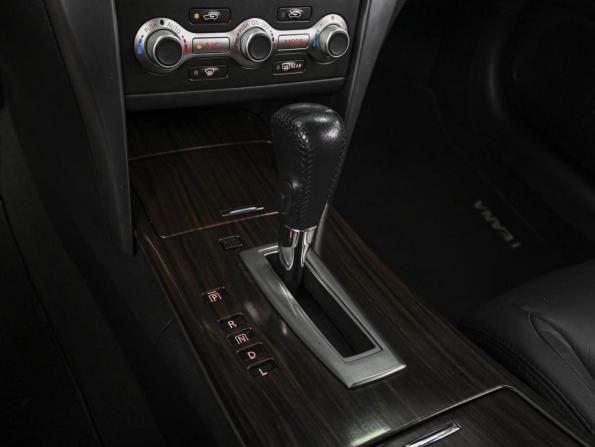 Nissan Teana II Рестайлинг с пробегом 2012 года, цена 1 670 000 рублей, 95528 км, седан, Автокод Объявления