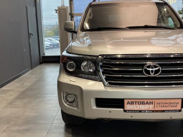 Toyota Land Cruiser 200 Series с пробегом 2008 года, цена 1 959 000 рублей, 500706 км, внедорожник, Автокод Объявления