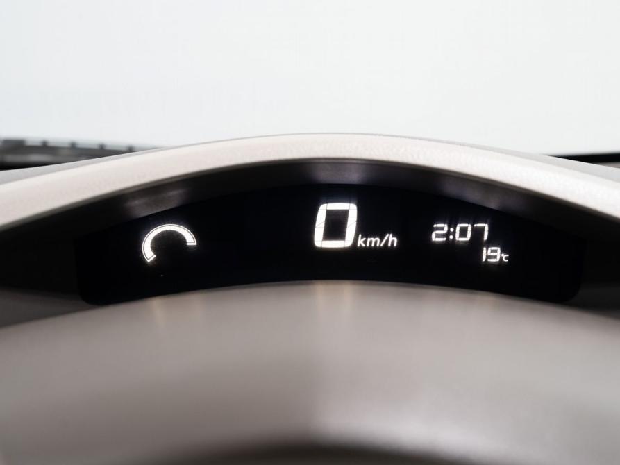 Nissan Leaf I (ZE0/AZE0) Чита  - изображение 10