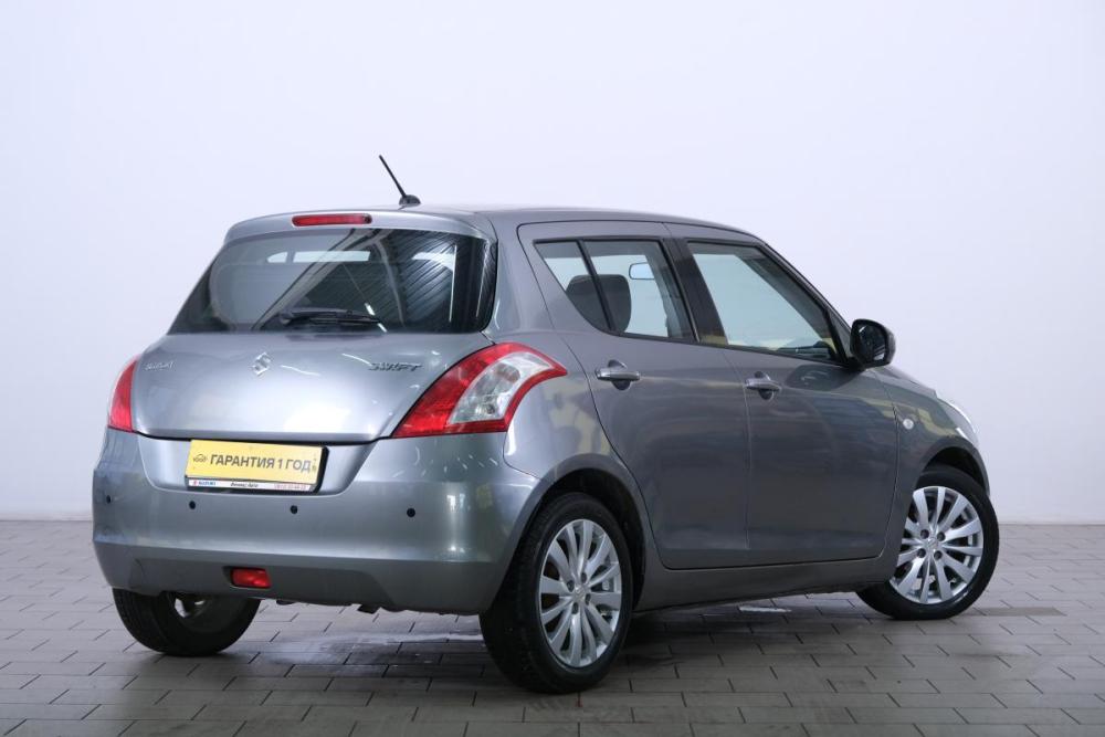 Suzuki Swift IV Омск  - изображение 7