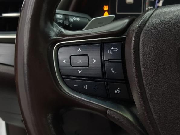 Lexus ES VII с пробегом 2019 года, цена 3 405 000 рублей, 126000 км, седан, Автокод Объявления