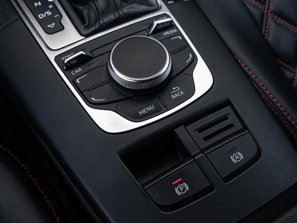 Audi A3 III (8V) с пробегом 2014 года, цена 1 540 000 рублей, 112524 км, седан, Автокод Объявления