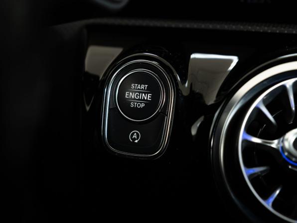 Mercedes-Benz CLA II (C118 X118) с пробегом 2020 года, цена 3 180 000 рублей, 62000 км, седан, Автокод Объявления