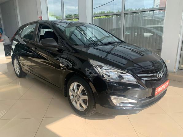 Hyundai Solaris I Рестайлинг с пробегом 2014 года, цена 1 049 000 рублей, 72000 км, хэтчбек, Автокод Объявления