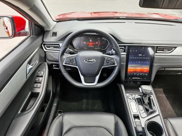JAC J7 I с пробегом 2023 года, цена 1 199 000 рублей, 80148 км, хэтчбек, Автокод Объявления