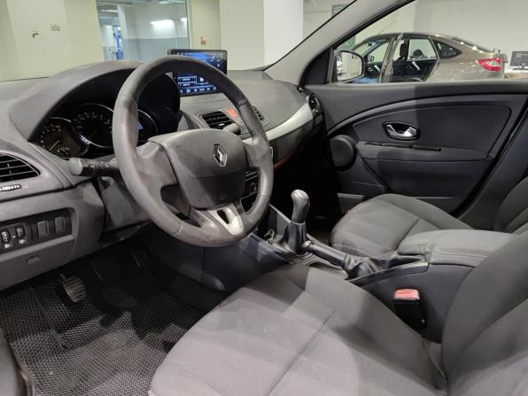 Renault Fluence I с пробегом 2011 года, цена 545 000 рублей, 160883 км, седан, Автокод Объявления