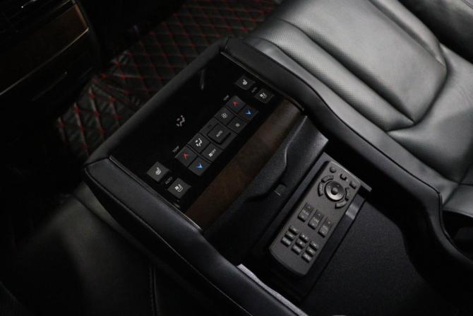 Lexus LX III Рестайлинг 2 с пробегом 2016 года, цена 7 245 000 рублей, 133348 км, внедорожник, Автокод Объявления