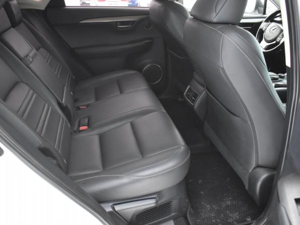 Lexus NX I с пробегом 2015 года, цена 2 497 000 рублей, 92011 км, внедорожник, Автокод Объявления
