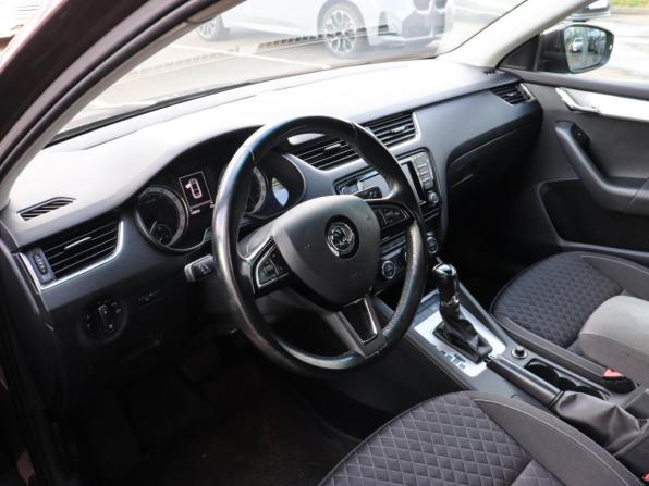 Skoda Octavia III (A7) с пробегом 2016 года, цена 1 557 000 рублей, 134316 км, лифтбек, Автокод Объявления