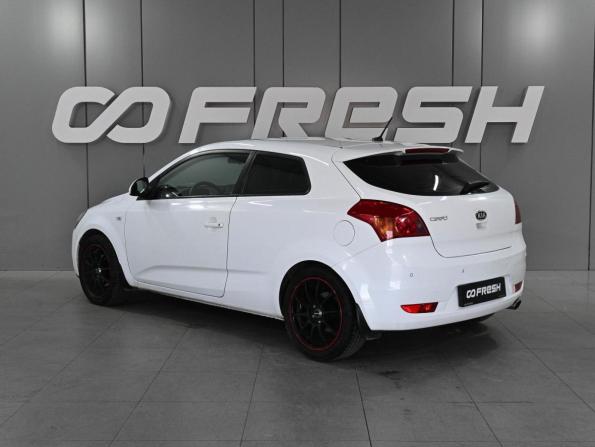 Kia Ceed I с пробегом 2008 года, цена 840 000 рублей, 235720 км, хэтчбек, Автокод Объявления