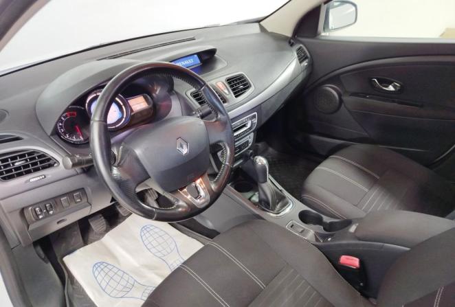 Renault Fluence I Рестайлинг с пробегом 2015 года, цена 970 000 рублей, 171752 км, седан, Автокод Объявления