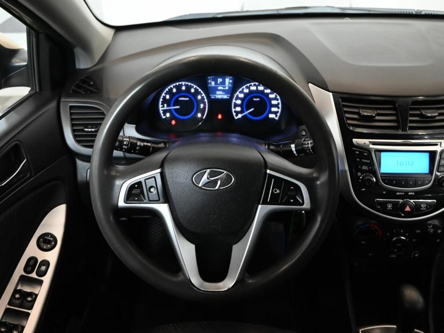 Hyundai Solaris I Екатеринбург  - изображение 10