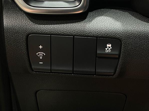 Kia Sportage IV с пробегом 2017 года, цена 1 749 000 рублей, 142600 км, внедорожник, Автокод Объявления