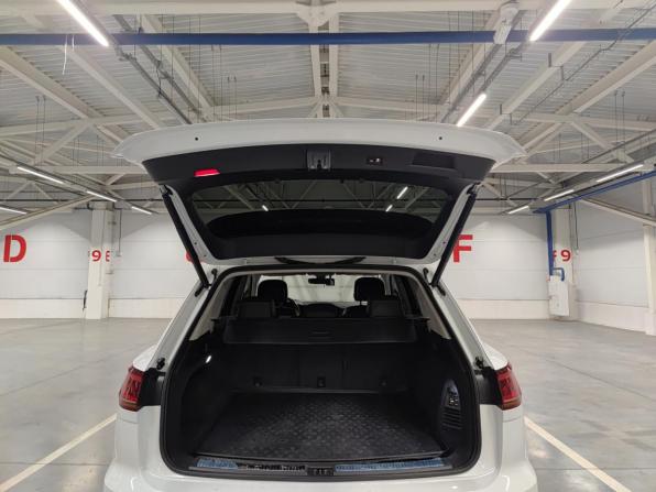 Volkswagen Touareg III с пробегом 2020 года, цена 5 480 000 рублей, 107027 км, внедорожник, Автокод Объявления
