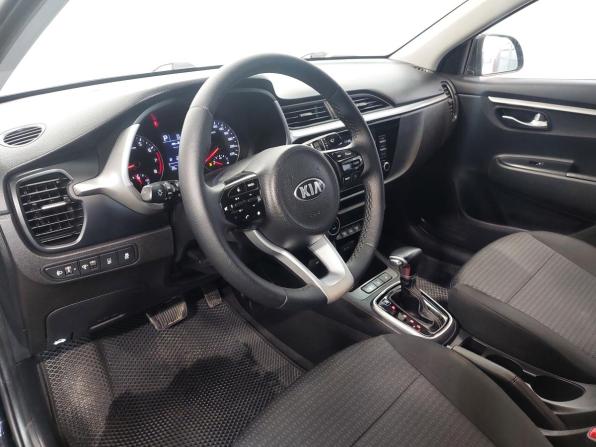 Kia Rio IV Рестайлинг с пробегом 2021 года, цена 1 635 000 рублей, 59349 км, седан, Автокод Объявления