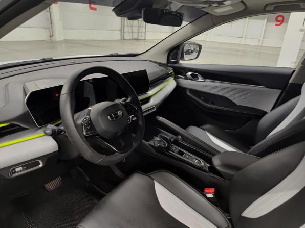 Geely Coolray I с пробегом 2023 года, цена 2 200 000 рублей, 30563 км, внедорожник, Автокод Объявления