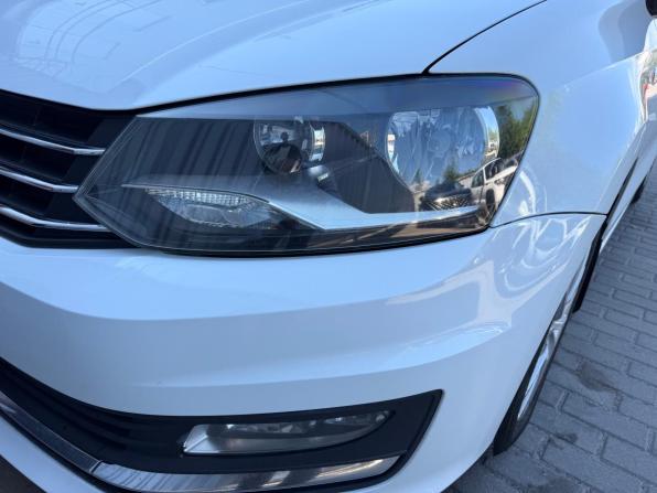 Volkswagen Polo V Рестайлинг с пробегом 2017 года, цена 1 049 000 рублей, 190000 км, седан, Автокод Объявления