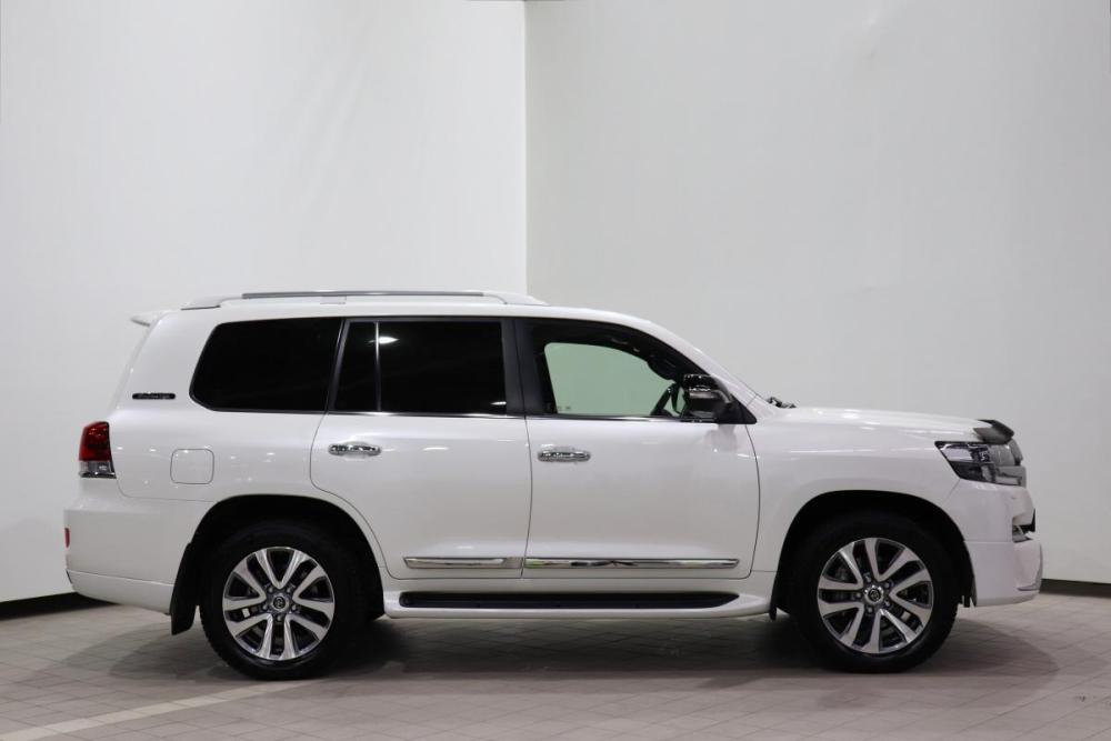 Toyota Land Cruiser 200 Series Рестайлинг 2 Иркутск  - изображение 5
