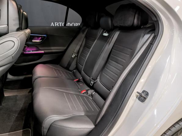 Mercedes-Benz C-Класс V (W206) с пробегом 2024 года, цена 5 295 000 рублей, 21600 км, седан, Автокод Объявления
