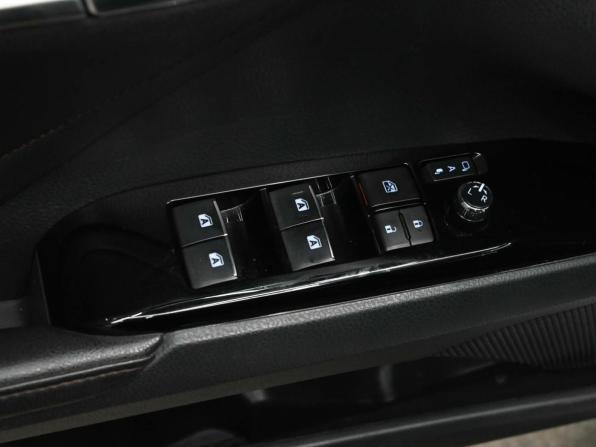 Toyota Camry VIII (XV70) с пробегом 2018 года, цена 2 910 000 рублей, 73434 км, седан, Автокод Объявления
