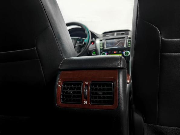 Toyota Camry VII (XV50) Рестайлинг с пробегом 2014 года, цена 1 900 000 рублей, 270000 км, седан, Автокод Объявления
